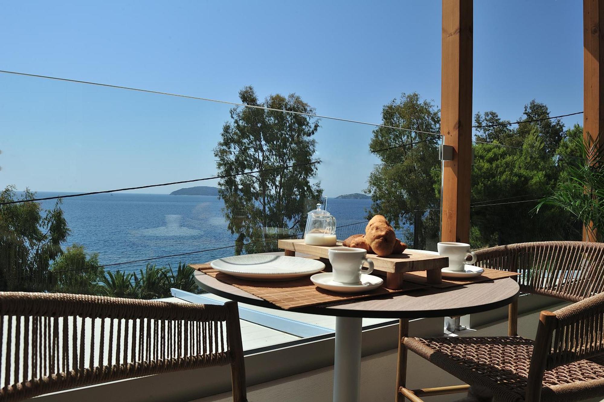 Salty Wave Suites Skiathos by Eksteriør billede